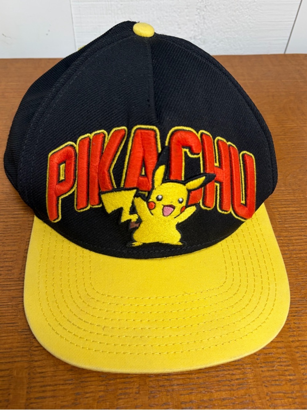 Pokémon Pikachu 2014 Men’s Snapback Hat - Black and Yellow One Size